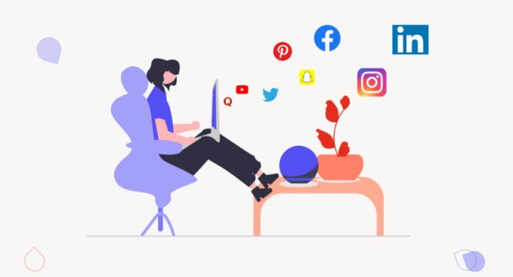 إدارة حسابات التواصل الاجتماعي